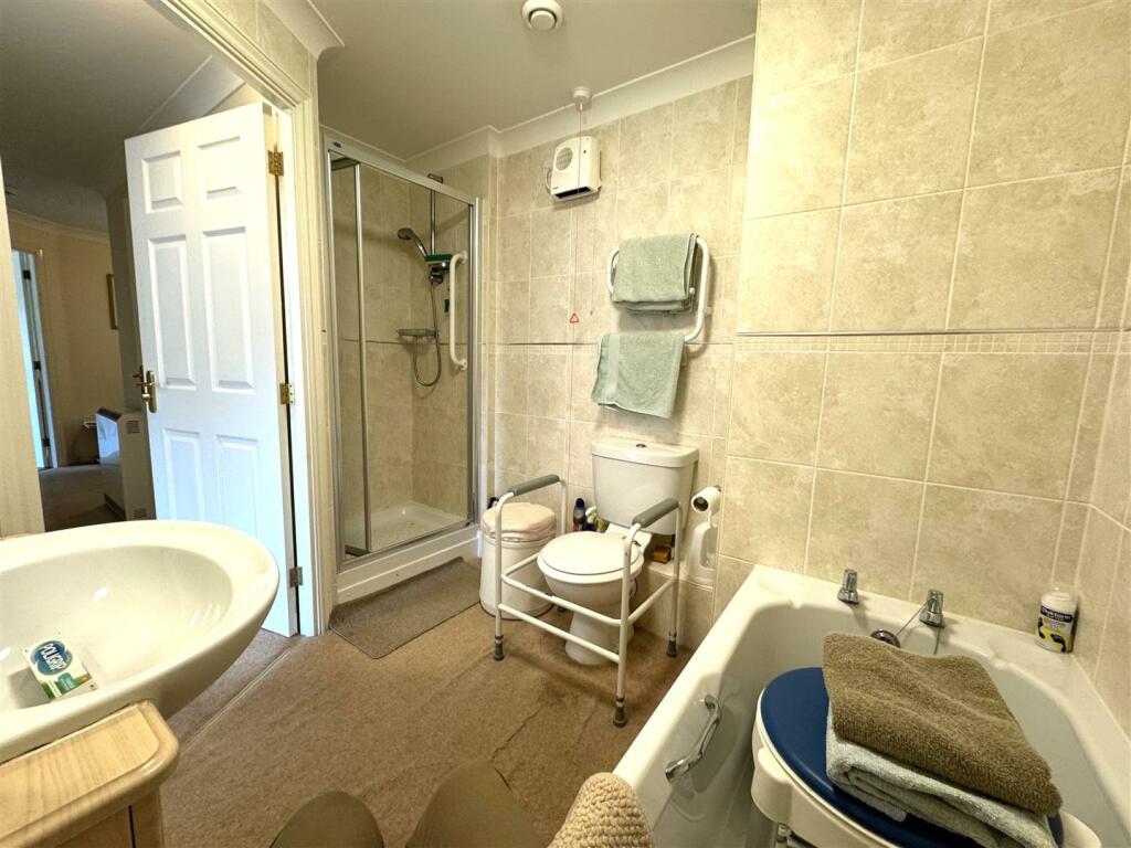 Additional property image - Station Road, Worle, Weston-Super-Mare