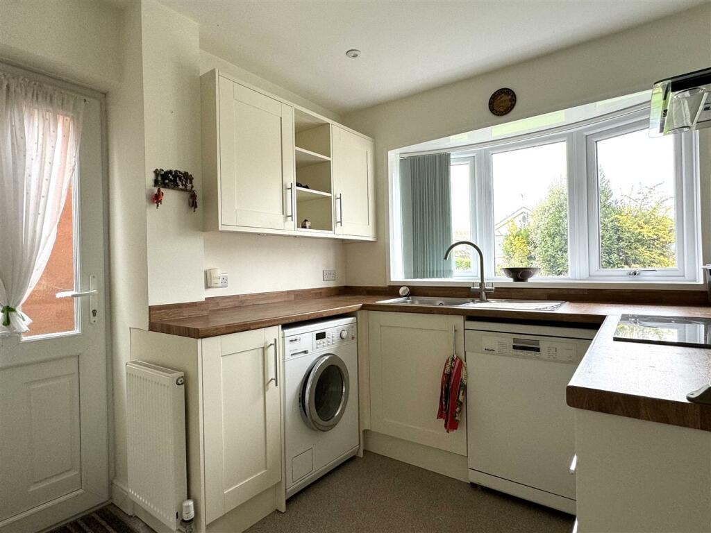 Additional property image - Burnham Close, Weston-Super-Mare