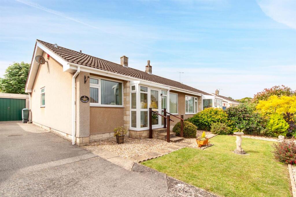 Main image of property: Moorcroft Road, Hutton, Weston-Super-Mare