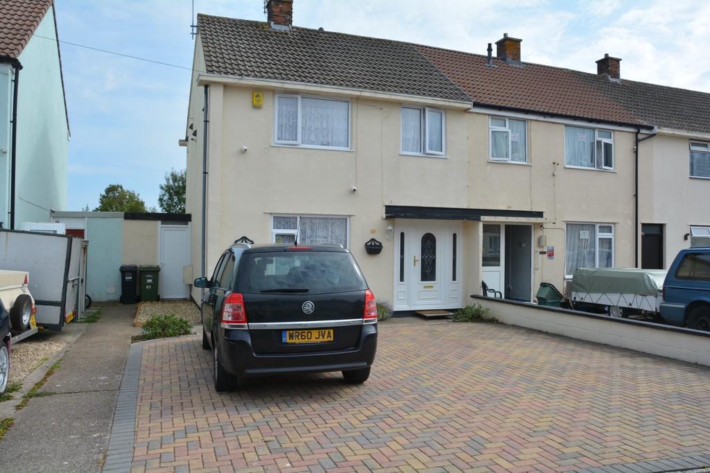 3 bedroom end of terrace house for sale in Westbury Crescent, Weston