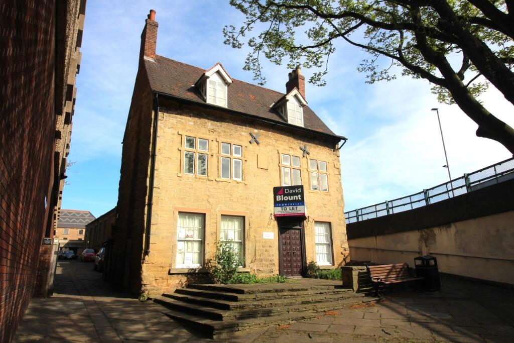 Main image of property: Stockwell Gate, Mansfield, Nottinghamshire, NG18