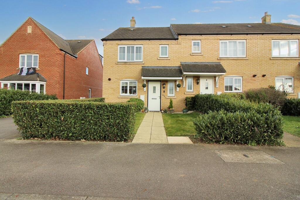 Main image of property: Ivel Road, Shefford, SG17