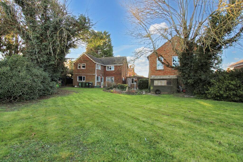Main image of property: Silver End Road, Haynes, MK45
