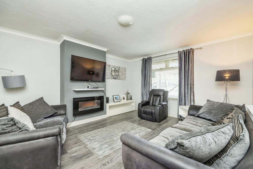 3 bedroom end of terrace house for sale in Maranatha Crescent, Newlands