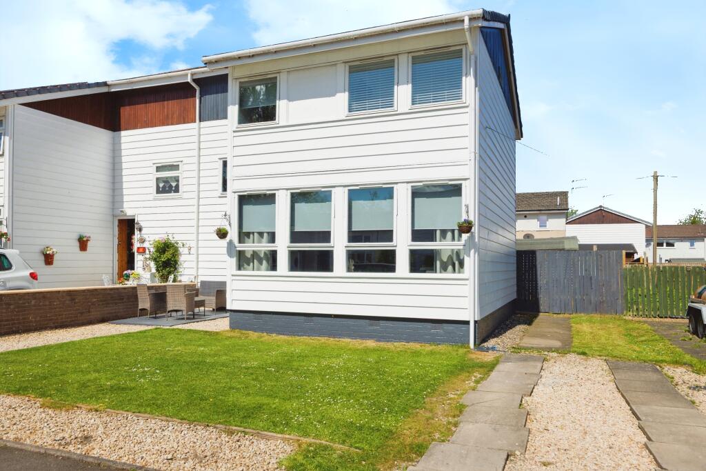 Main image of property: South Green Drive, Airth, Falkirk, Stirlingshire, FK2