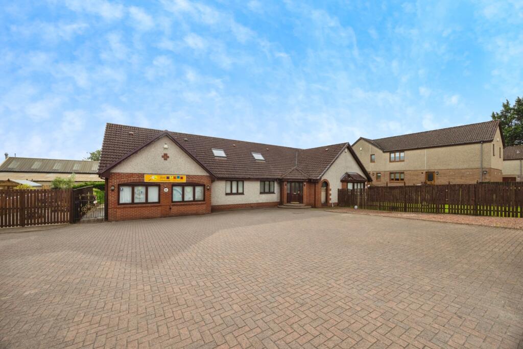 Main image of property: Glasgow Road, Longcroft, Bonnybridge, FK4
