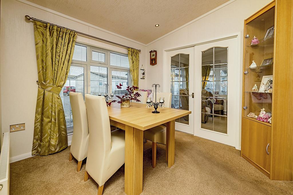 2 bedroom detached house for sale in Basin View Crescent, Montrose