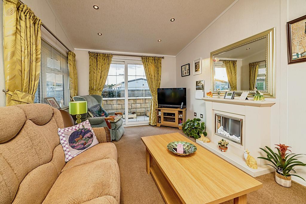 2 bedroom detached house for sale in Basin View Crescent, Montrose