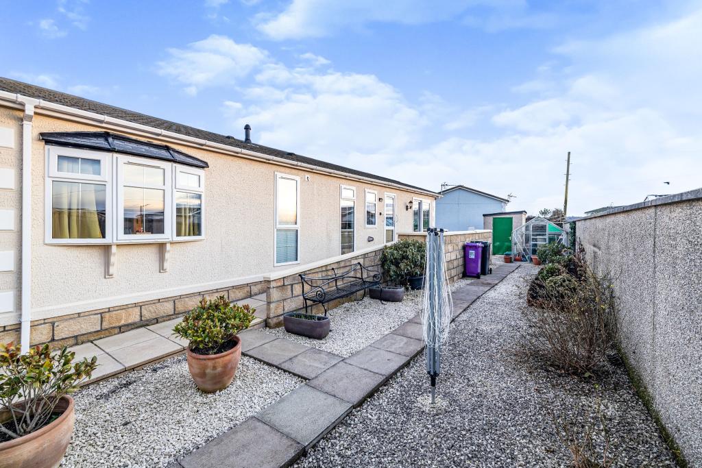 2 bedroom detached house for sale in Basin View Crescent, Montrose