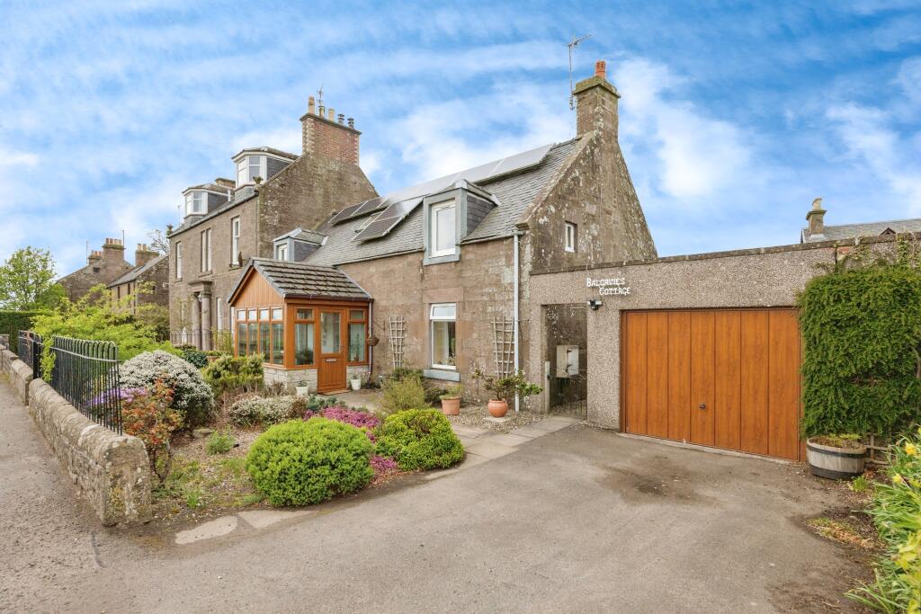 3 bedroom semidetached house for sale in Trinity, Brechin, Angus, DD9
