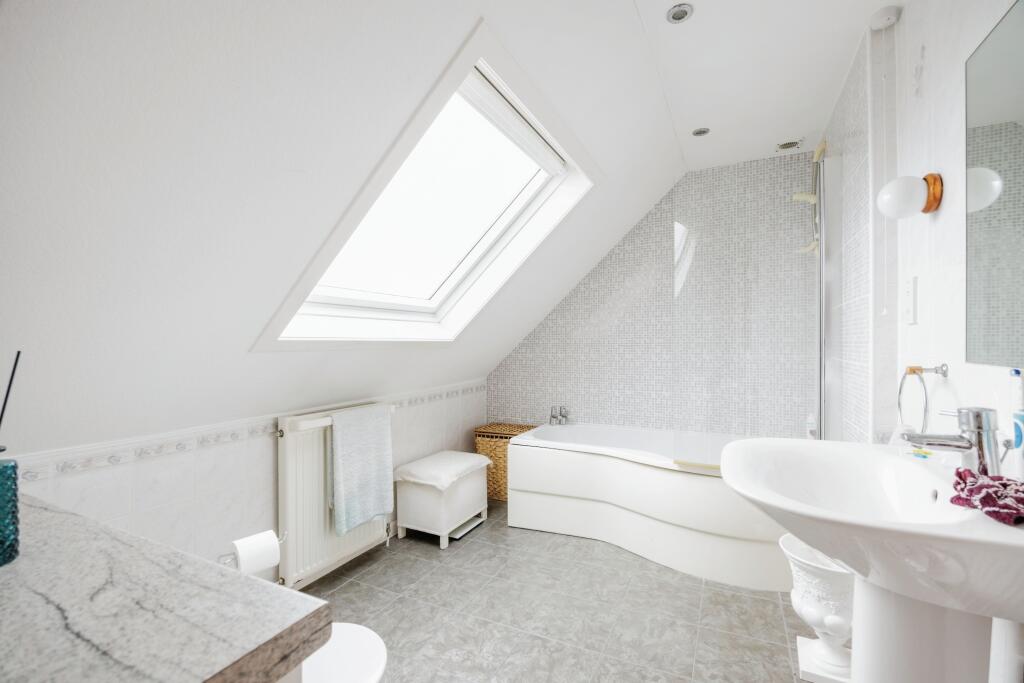 Additional image 16 of Graham Crescent, Montrose, Angus, DD10