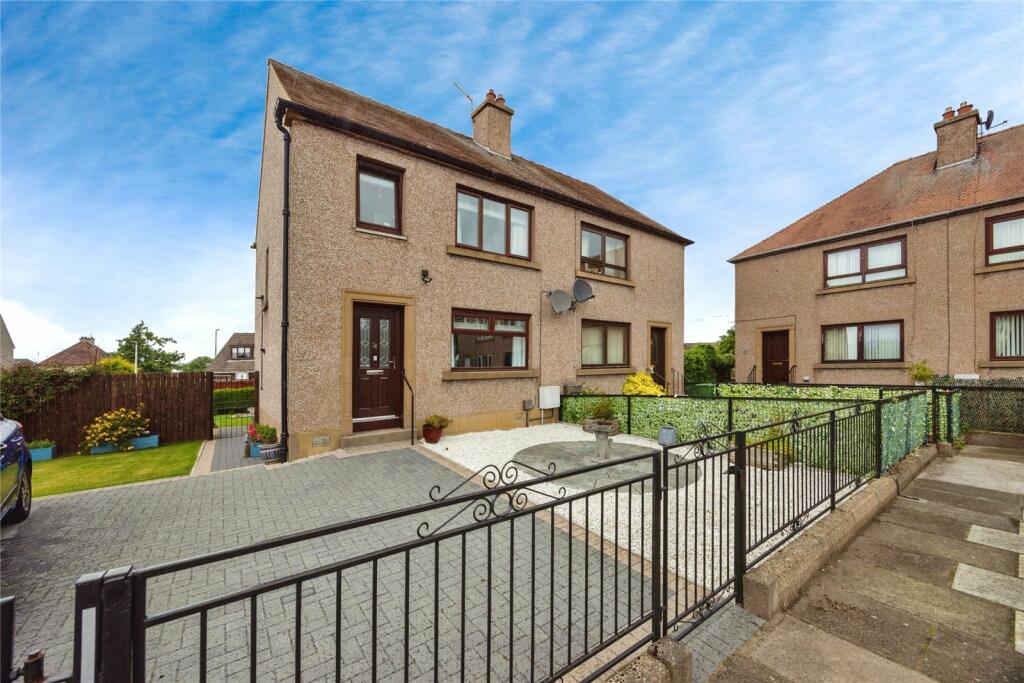 3 bedroom semidetached house for sale in Acheson Drive, Prestonpans