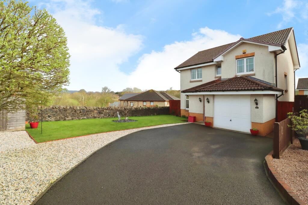 4 bedroom detached house for sale in Bowhill View, Cardenden, Lochgelly, KY5