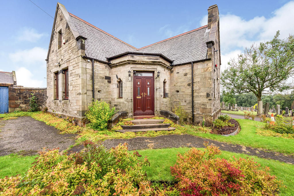 2 bedroom detached house for sale in Auchterderran Road, Lochgelly