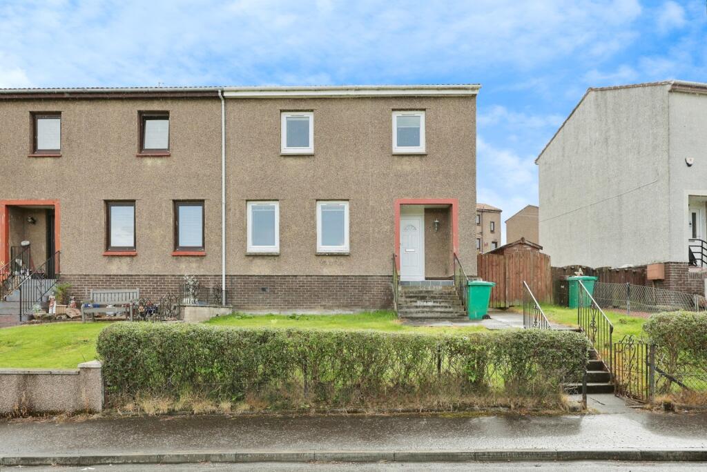 3 bedroom semi-detached house