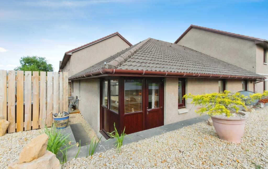 2 bedroom bungalow for sale in Lesmurdie Court, Elgin, Moray, IV30