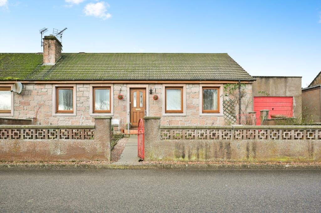 2 bedroom bungalow for sale in Seaforth Place, Maryburgh, Dingwall