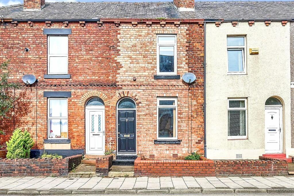 2 bedroom terraced house for sale in Wigton Road, Carlisle, Cumbria, CA2