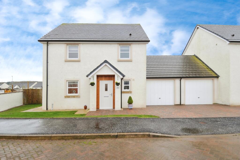 3 bedroom link detached house for sale in Glenburn Gardens, Crocketford