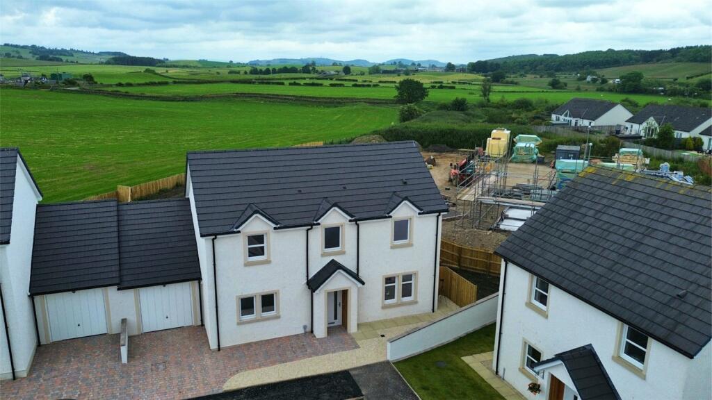 3 bedroom link detached house for sale in Glenburn Gardens, Crocketford
