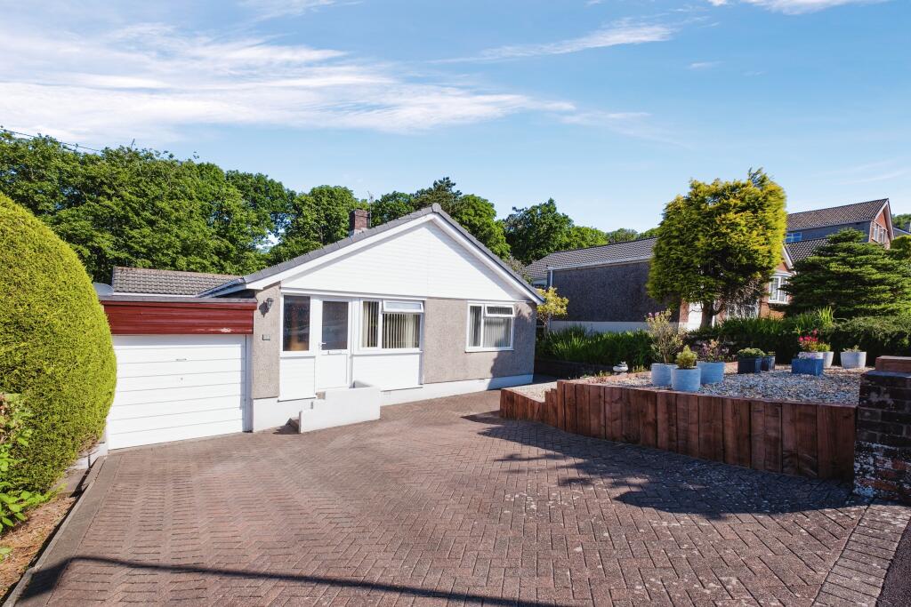 3 bedroom bungalow for sale in Standings Rise, Whitehaven, Cumbria, CA28
