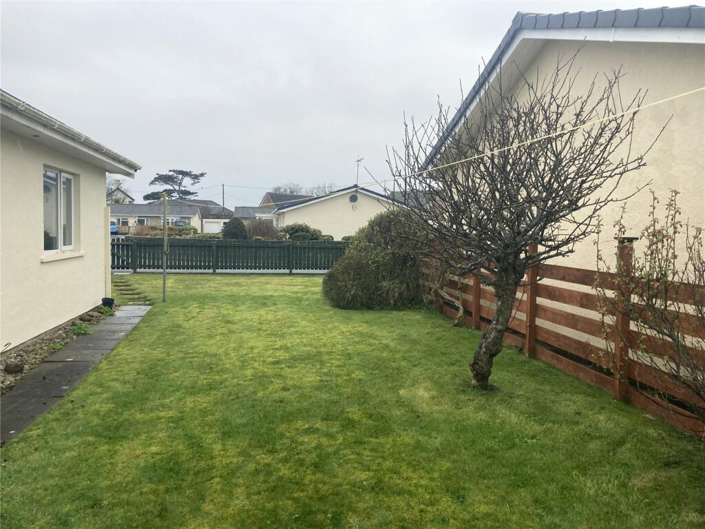 3 bedroom bungalow for sale in Grune Point Close, Skinburness, Wigton