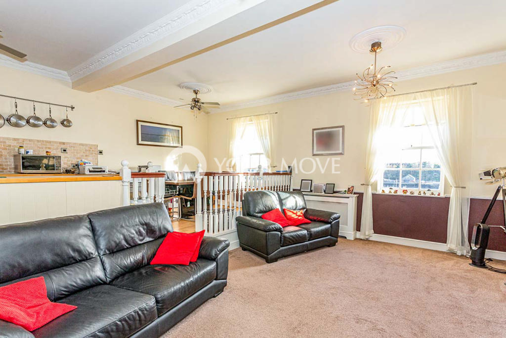 2 bedroom flat for sale in Collingwood Mansions, North Shields, Tyne