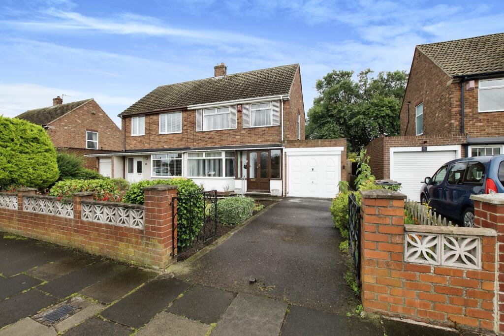 3 bedroom semidetached house for sale in Angerton Avenue, Shiremoor