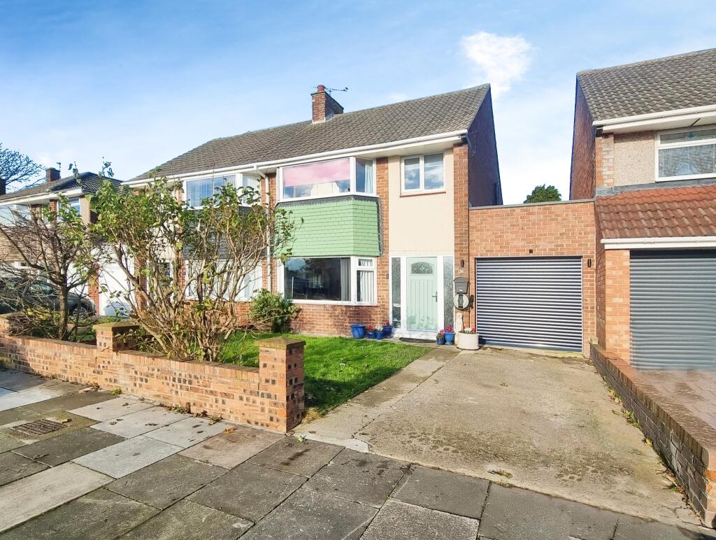 4 bedroom semidetached house for sale in Garsdale Road, Whitley Bay