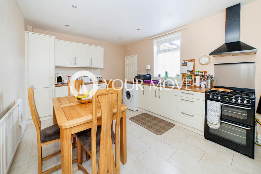 3 bedroom end of terrace house for sale in South View, Crawcrook, Ryton