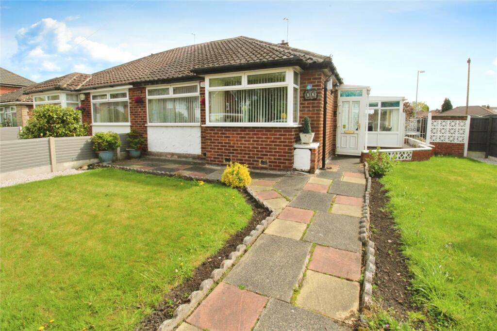 Main image of property: Cemetery Road South, Swinton, Manchester, Greater Manchester, M27