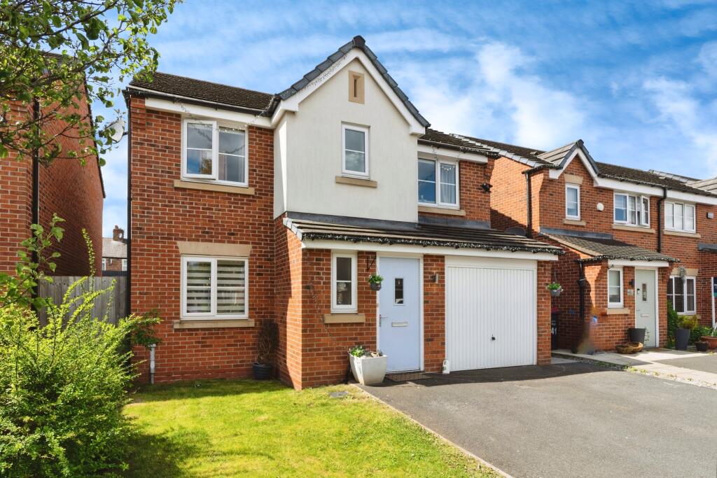 Main image of property: Chelmer Way, Eccles, Manchester, Greater Manchester, M30
