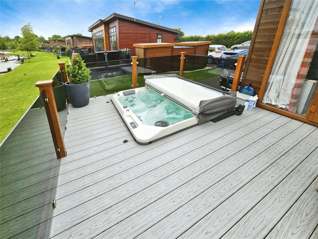 Main image of property: Woodward Lakes and Lodges, Holme Wood Lane, Armthorpe, Doncaster, South Yorkshire, DN3