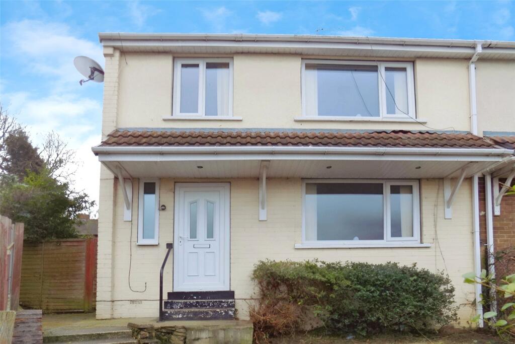 Main image of property: Linden Grove, Edlington, Doncaster, South Yorkshire, DN12