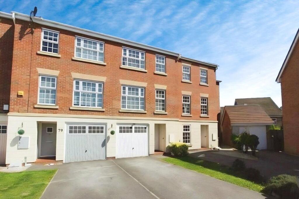 Main image of property: Sargeson Road, Armthorpe, Doncaster, South Yorkshire, DN3