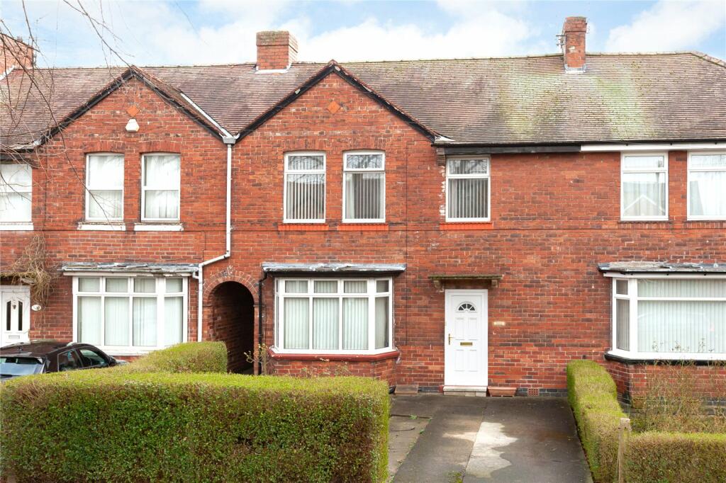 3 bedroom terraced house for sale in Burton Stone Lane, York, North