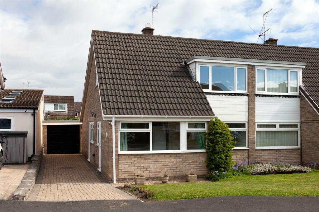 3 bedroom semi-detached house for sale in Paddock Way, York, North Yorkshire, YO26