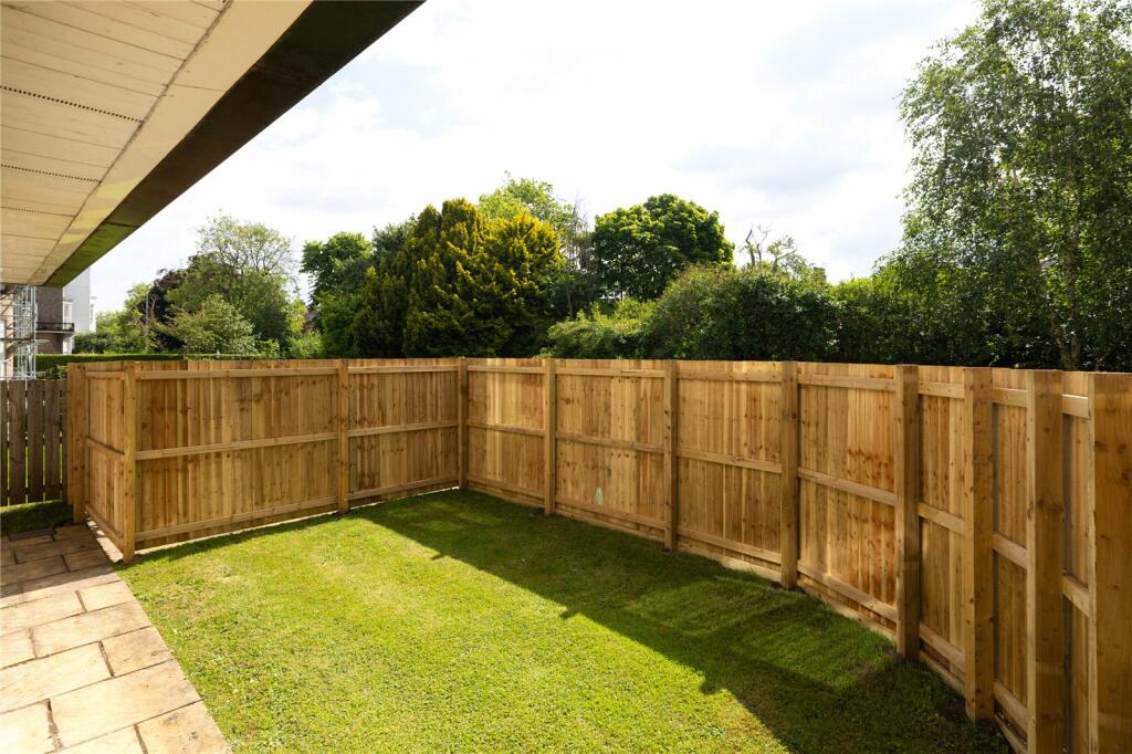 1 bedroom flat for sale in Driffield Terrace, York, North Yorkshire, YO24