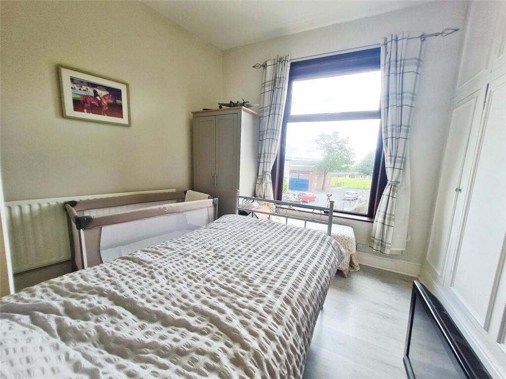 Additional property image - Earnsdale Road, Darwen, Lancashire, BB3
