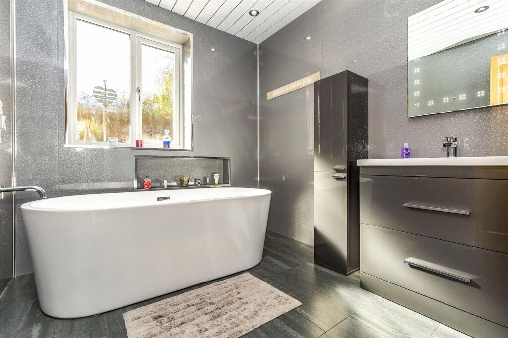 Additional property image - Tockholes Road, Darwen, Lancashire, BB3