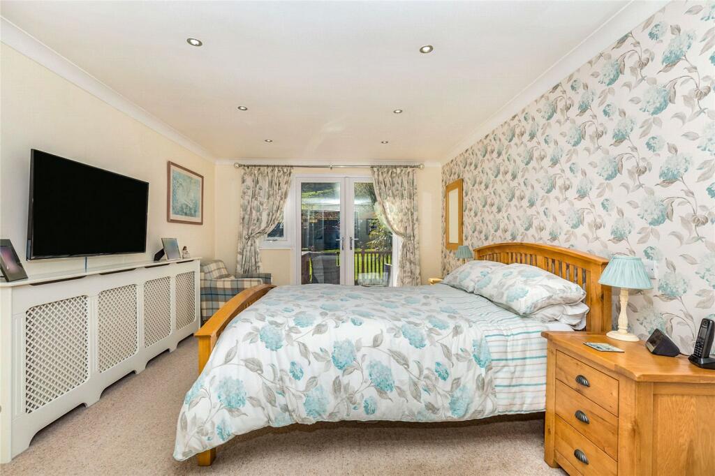 Additional property image - Tockholes Road, Darwen, Lancashire, BB3