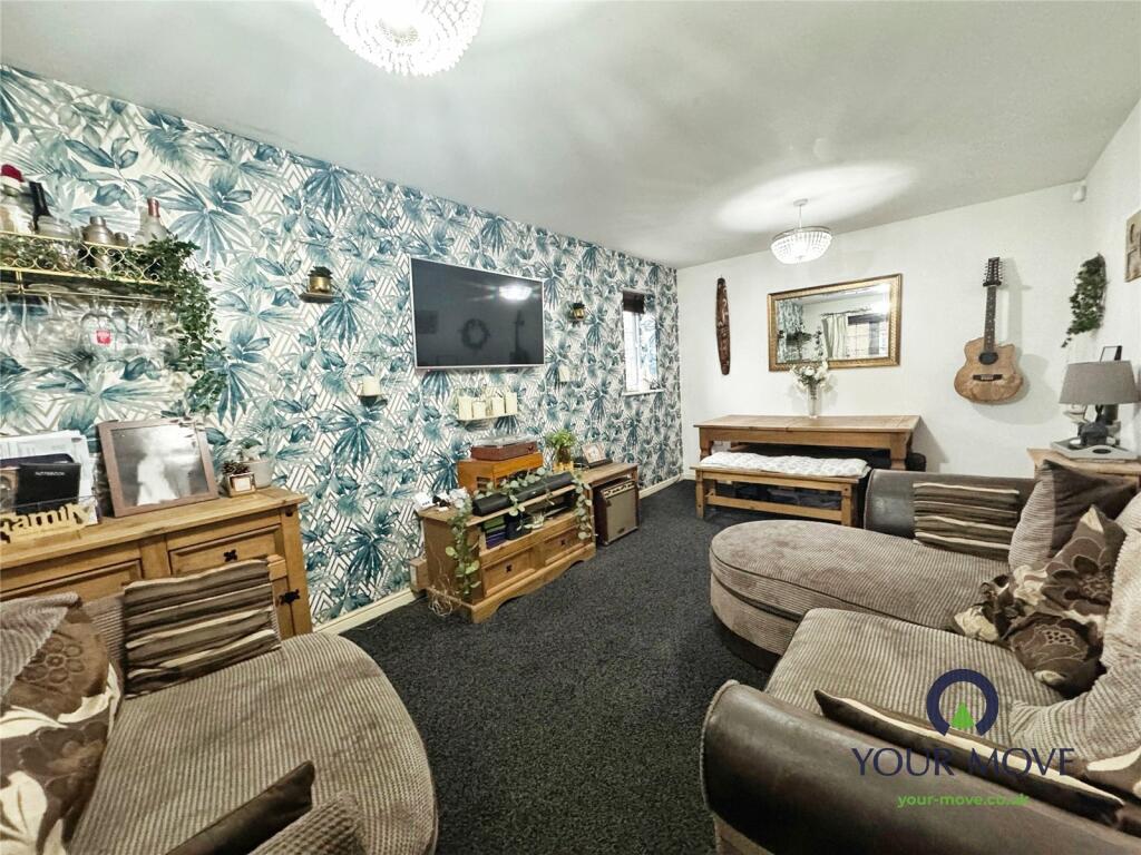 Additional property image - Fitzgerald Drive, Darwen, Lancashire, BB3