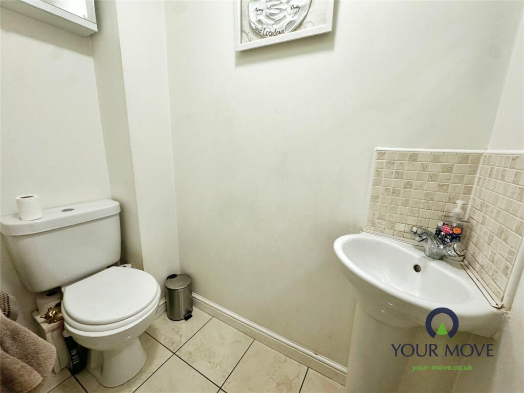 Additional property image - Fitzgerald Drive, Darwen, Lancashire, BB3
