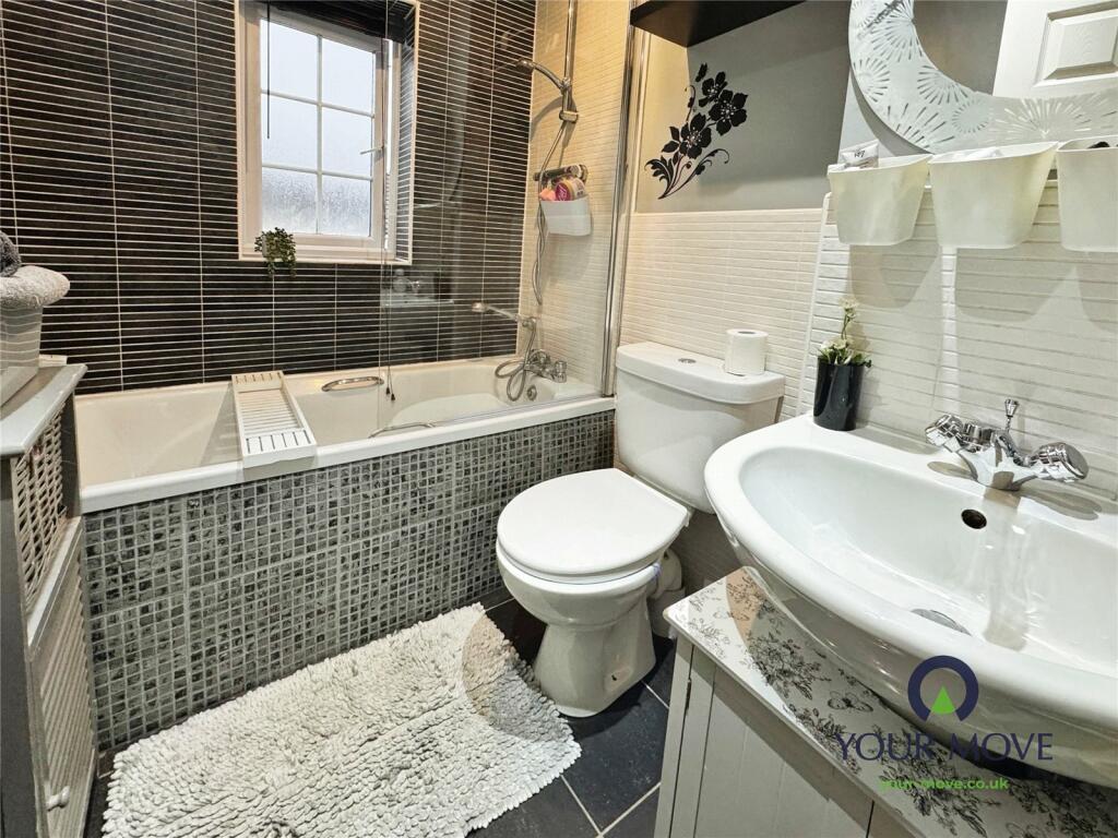 Additional property image - Fitzgerald Drive, Darwen, Lancashire, BB3