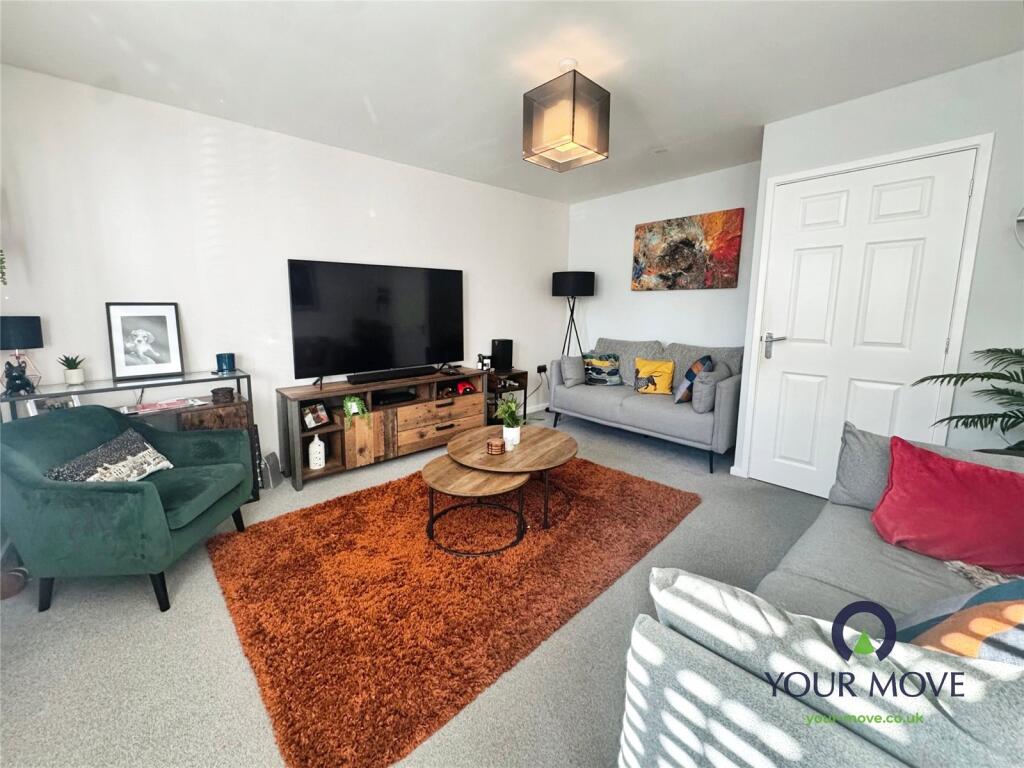 Additional property image - Gifford Way, Darwen, Lancashire, BB3