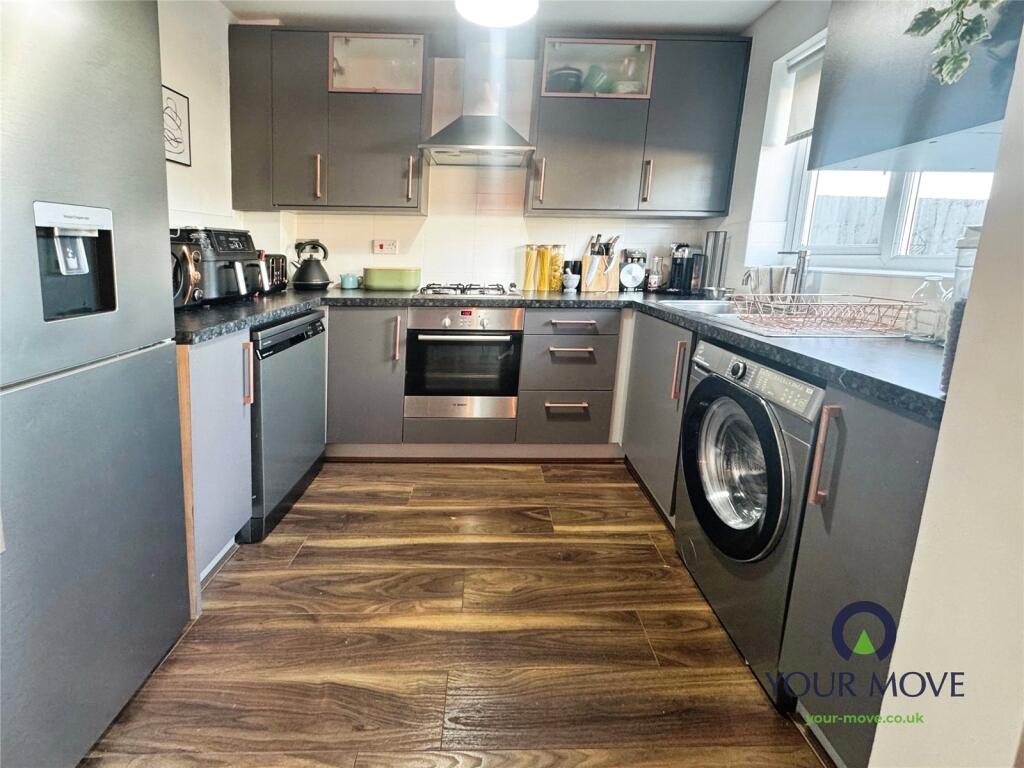 Additional property image - Gifford Way, Darwen, Lancashire, BB3