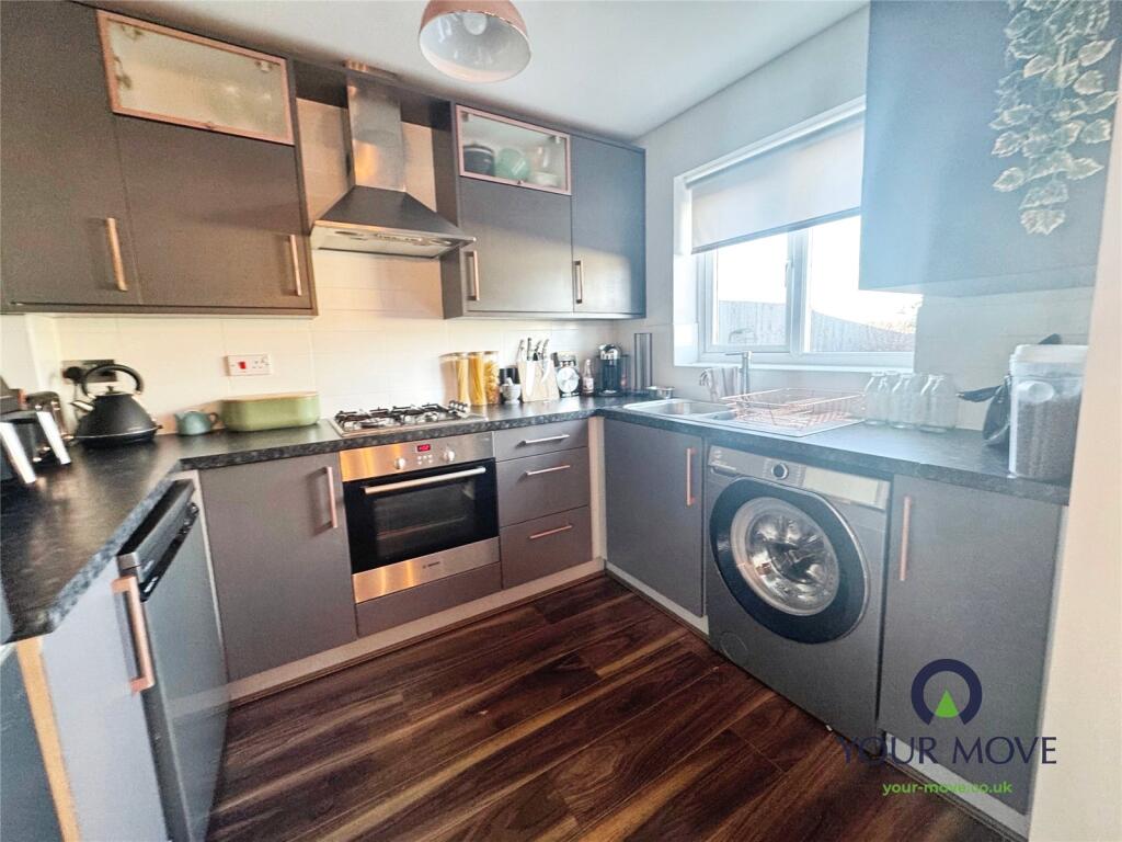 Additional property image - Gifford Way, Darwen, Lancashire, BB3