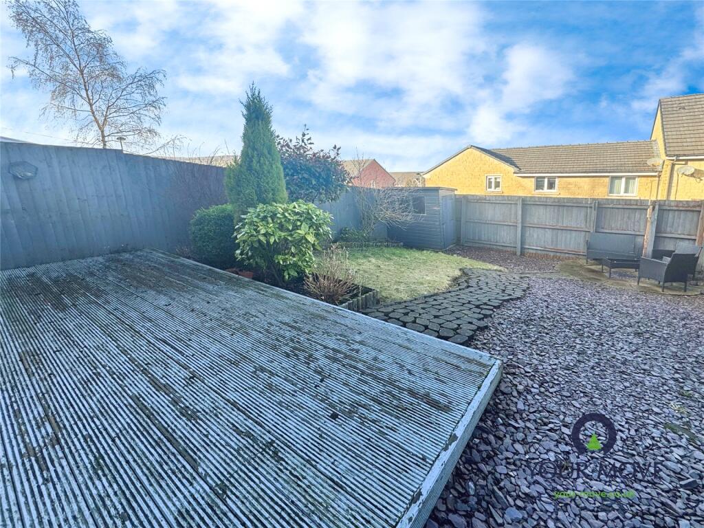 Additional property image - Gifford Way, Darwen, Lancashire, BB3
