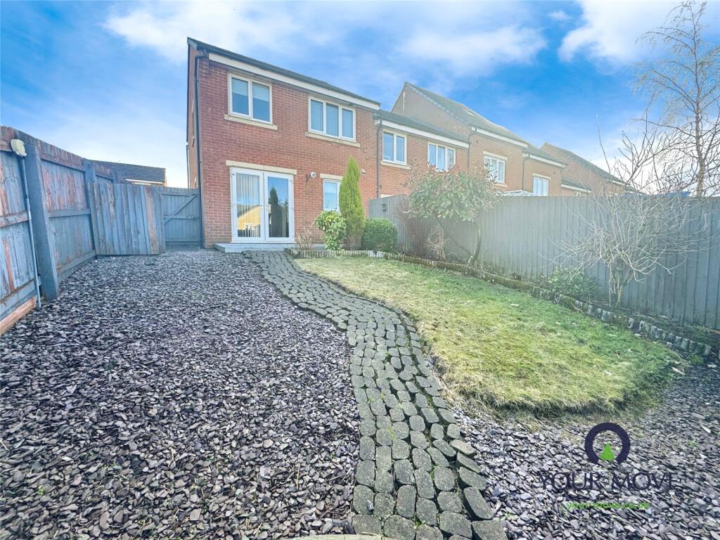 Additional property image - Gifford Way, Darwen, Lancashire, BB3