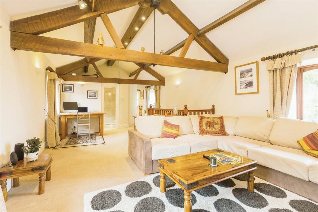 3 bedroom detached house for sale in Bury Fold Lane, Darwen, Lancashire